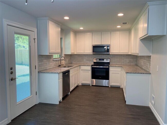 Foto del edificio - 707 W Murray St