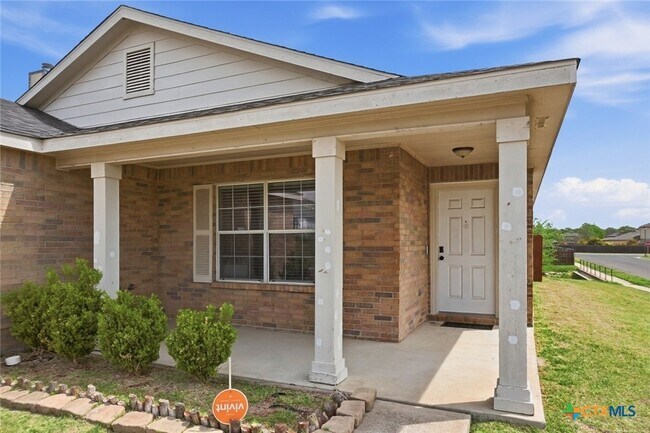 Foto del edificio - 2900 Blackburn Dr