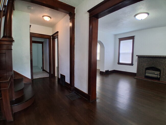 Foto del edificio - 2640 Victor St