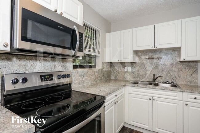 Foto del edificio - 2921 NW 157th Terrace