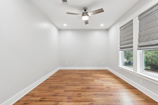Foto del edificio - 3701 Derbigny St