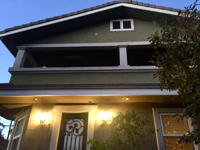 Building Photo - 6537 Leland Way