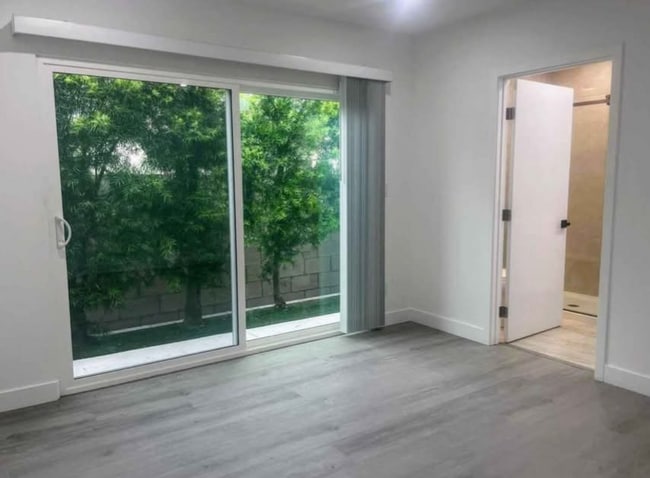 Building Photo - 19057 Friar St