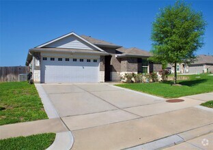 Building Photo - 15004 Monserrat Ln
