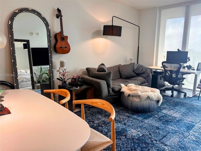 Photo - 1000 Brickell Plaza (Miami, FL) Apartment