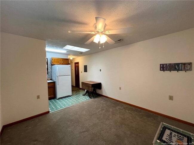 Building Photo - 2472 John Hall Rd