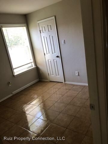 Foto del edificio - 7517 Tiffany Meadows Ln