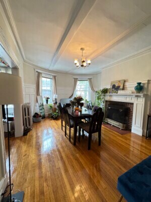 Foto del edificio - 104 Strathmore Rd