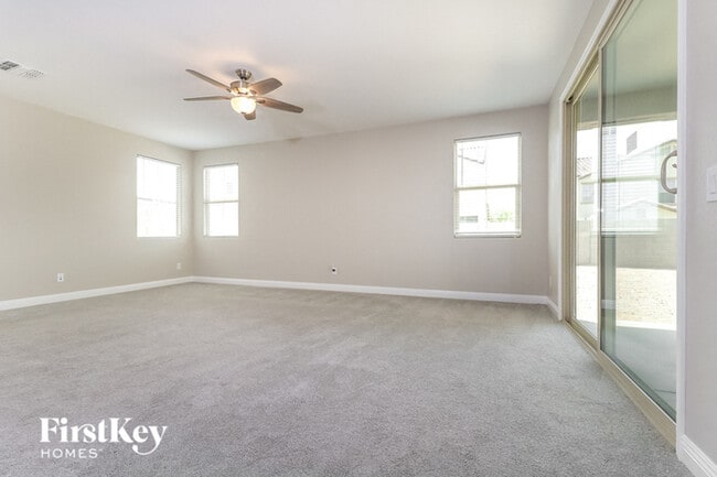 Building Photo - 11460 S Orion Dr