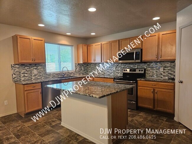 Foto del edificio - 4110 W Meadowpine St