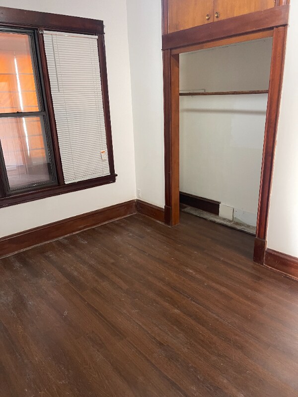 Foto del edificio - 584 Magnolia Ave E