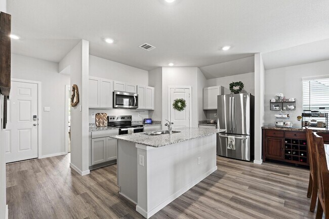 Building Photo - 405 Perry Pl
