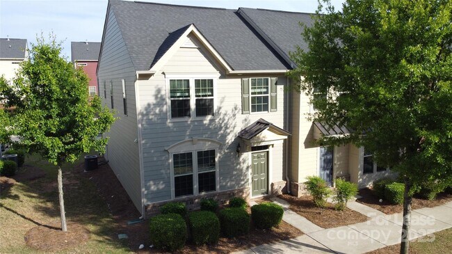 Foto del edificio - 3027 Potomac River Pkwy