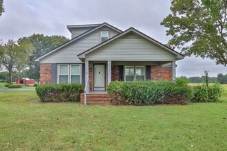 Building Photo - 9930 TN-22