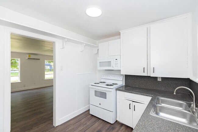 Foto del edificio - 1235 6th St N