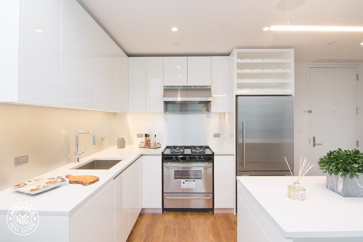 Foto principal - 436 Albee Sq