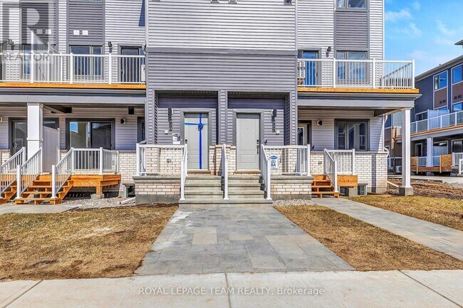 Building Photo - 920 Parnian Private