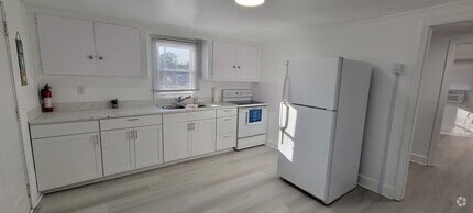 Building Photo - 409 Laura Ct