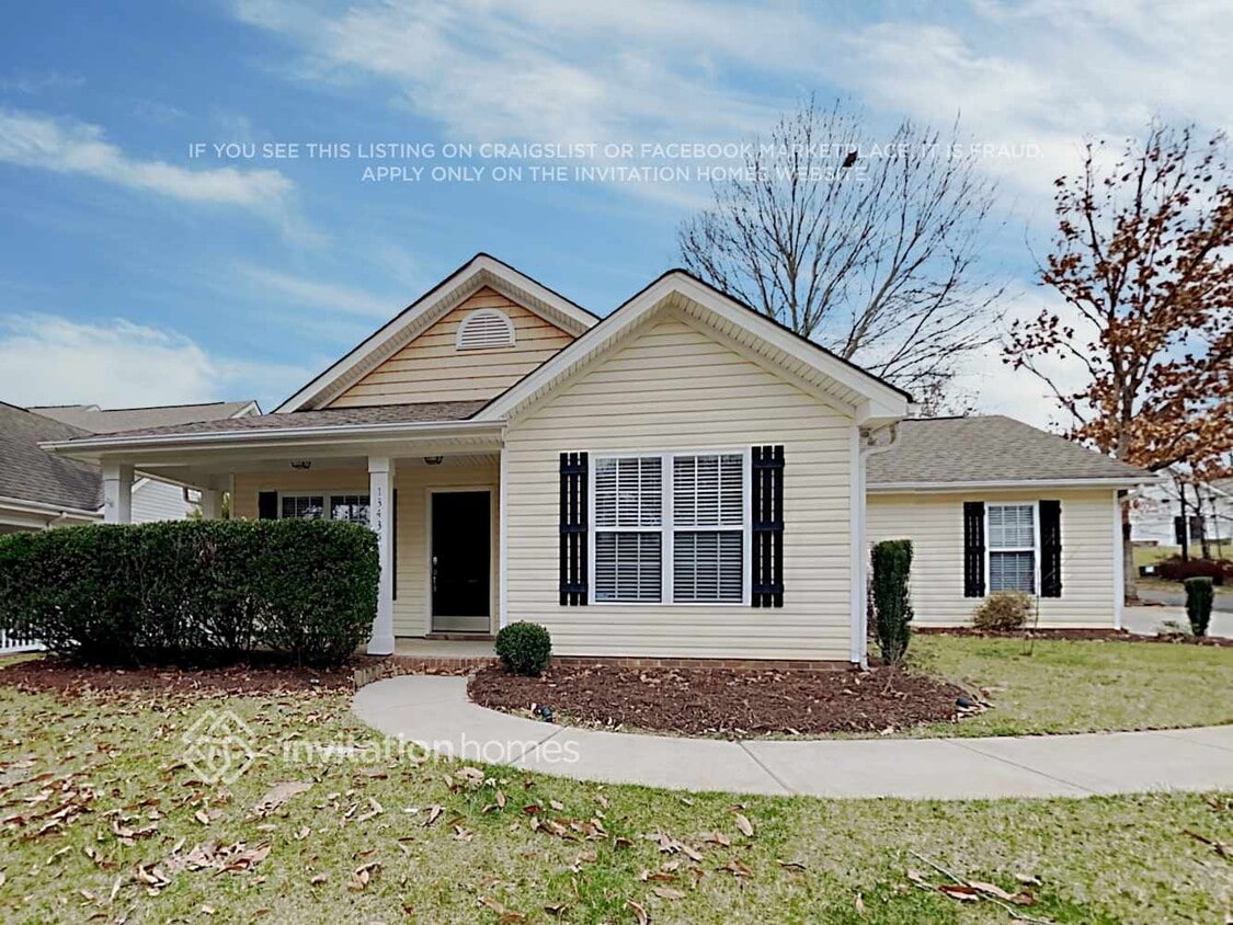 Primary Photo - 13435 Glencreek Ln