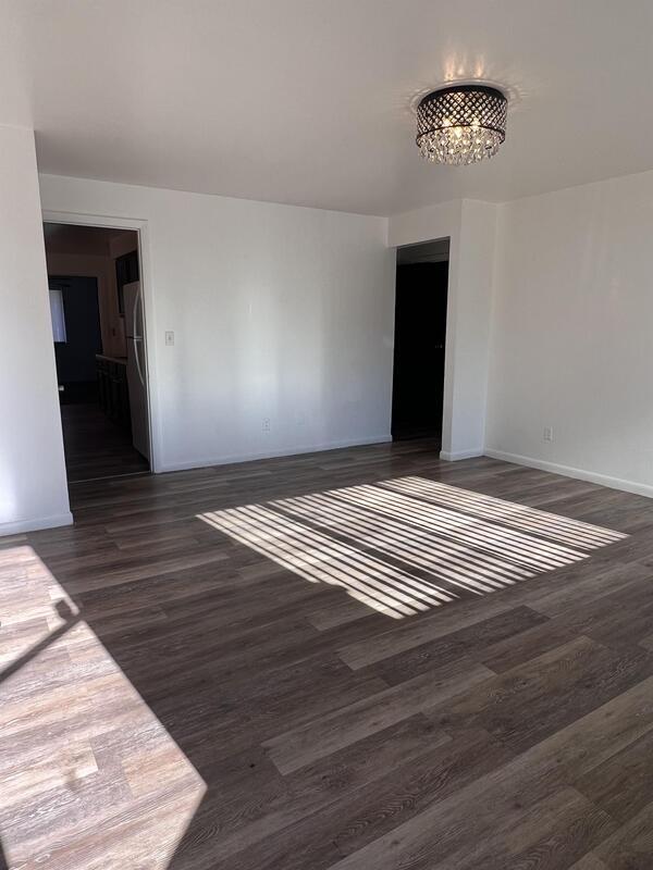 Foto del edificio - 2883 Benchwood Rd