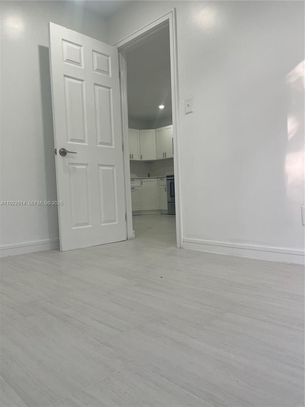 Foto del edificio - 3912 SW 12th Ct