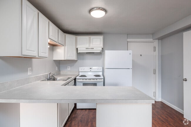 Interior Photo - Wellington Manor Apartments
