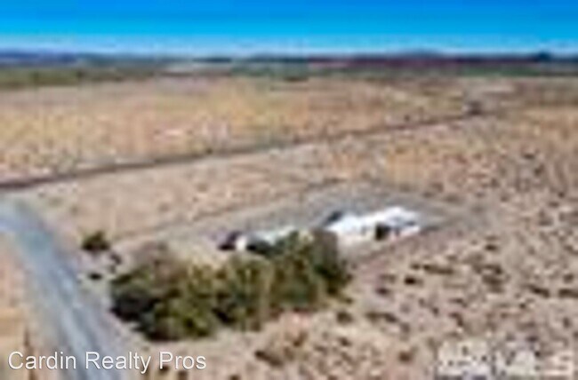 Building Photo - 2 br, 2 bath House - 2325 Fir