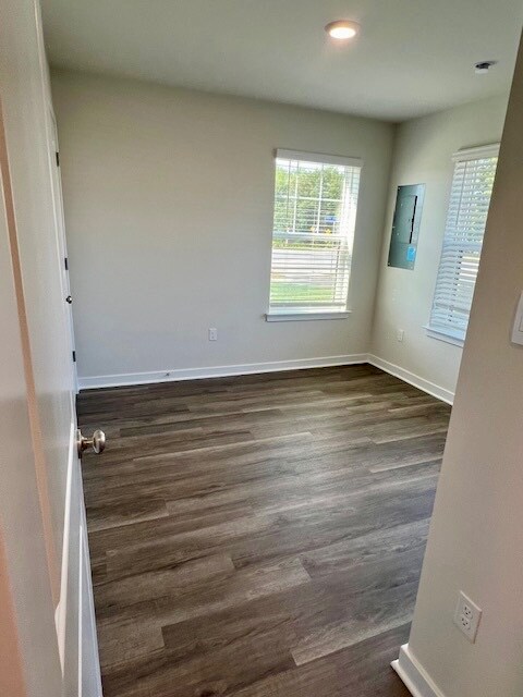 Foto del edificio - 7403 Calm Retreat Blvd