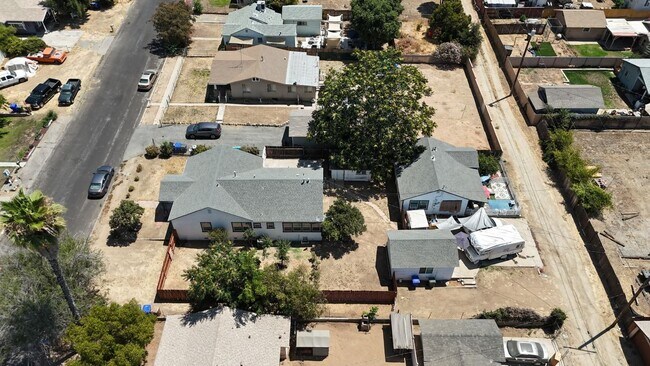 Foto del edificio - 35227 Ave C