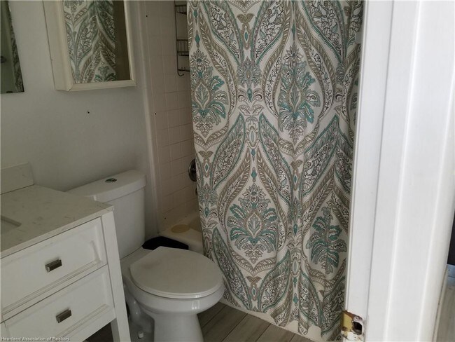 Building Photo - 104 Golf Villas Ct NW