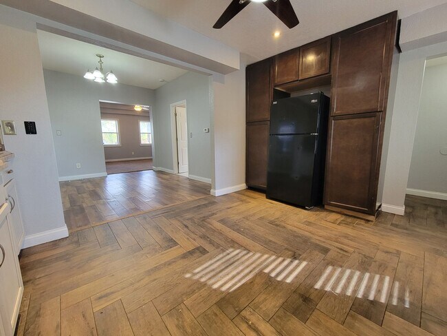 Foto del edificio - Beautiful 2 bed home