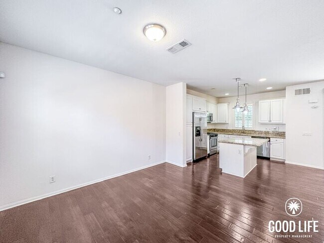 Foto del edificio - 1823 Peach Ct