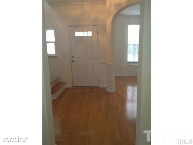 Building Photo - 5903 Hourglass Ct