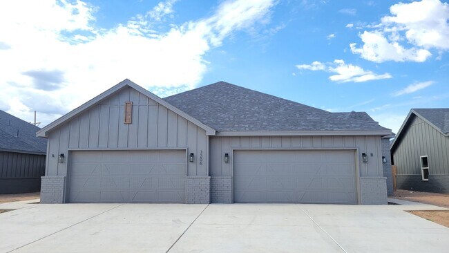 Building Photo - 7206 22nd Pl