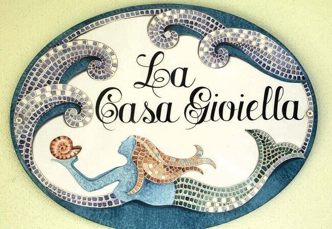 Foto del edificio - 1150 Emerald Ln