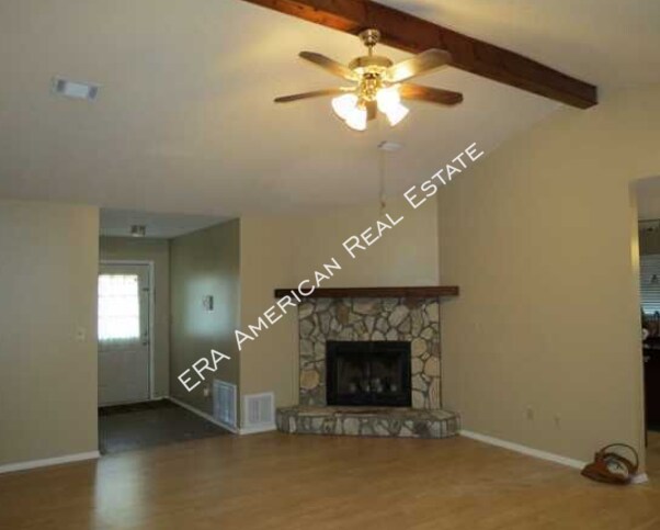 Foto del edificio - 104 Hollow Cove