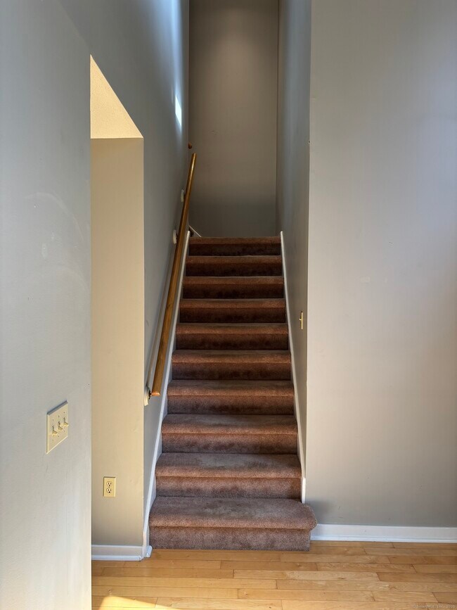 Foto del edificio - 350 Cavan Ln