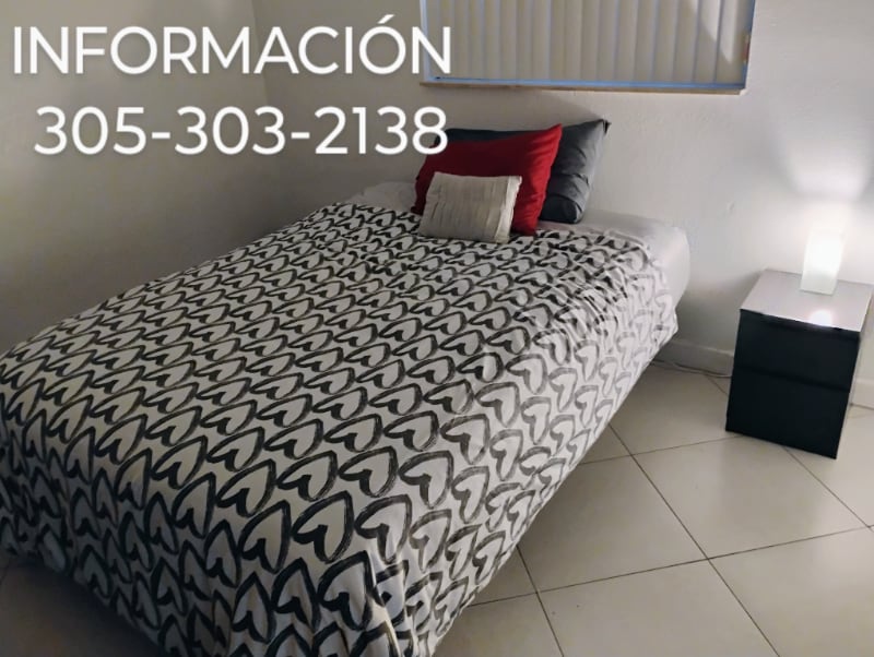 Foto principal - 13139 SW 4th St