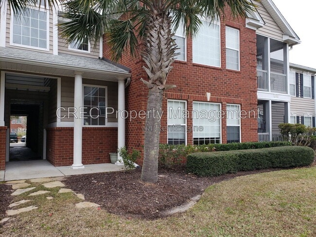 Building Photo - 1415 Belcourt Ln