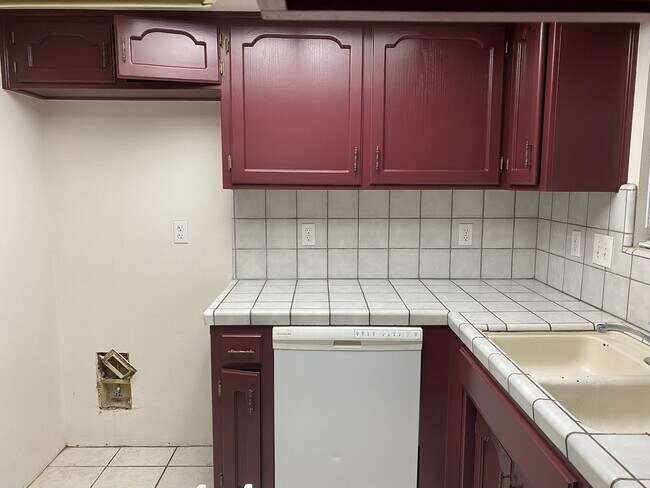 Foto del edificio - 1612 N Norman St