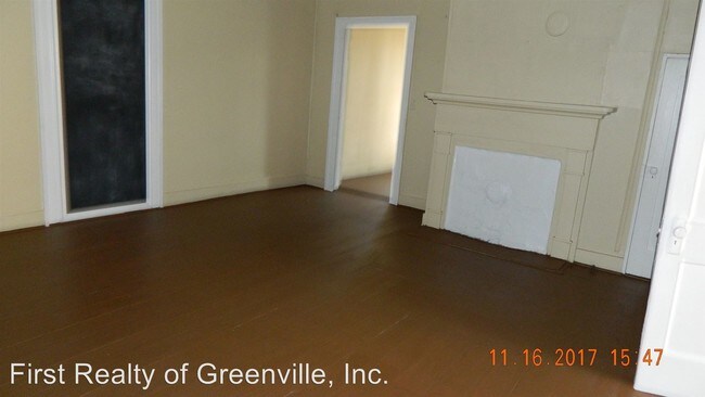 Foto del edificio - 2 br, 2 bath Apartment - 600 Gamble St