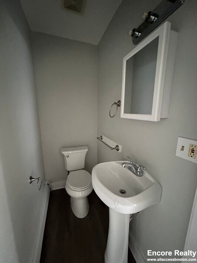 Foto del edificio - 6 Swetts Ct