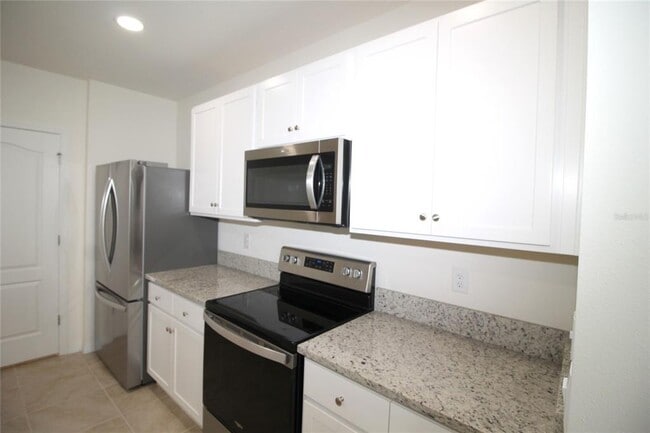 Building Photo - 9488 Black Walnut Dr
