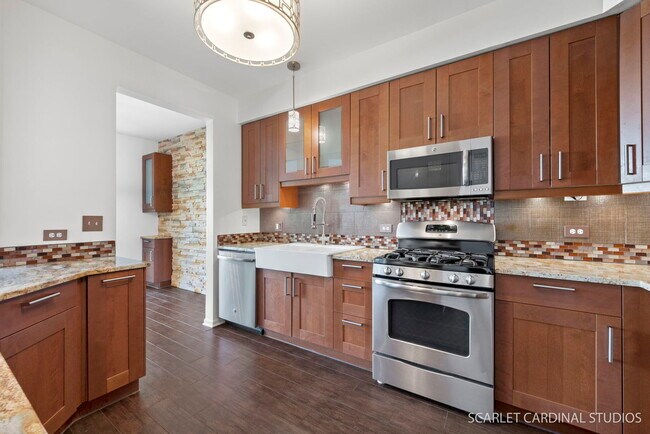 Foto del edificio - 2843 Gypsum Cir