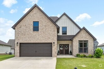 Building Photo - 831 Jersey Dr