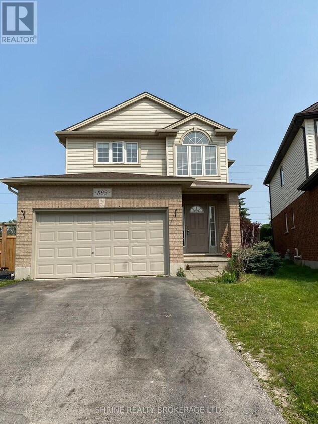 Primary Photo - 899 Bradshaw Crescent