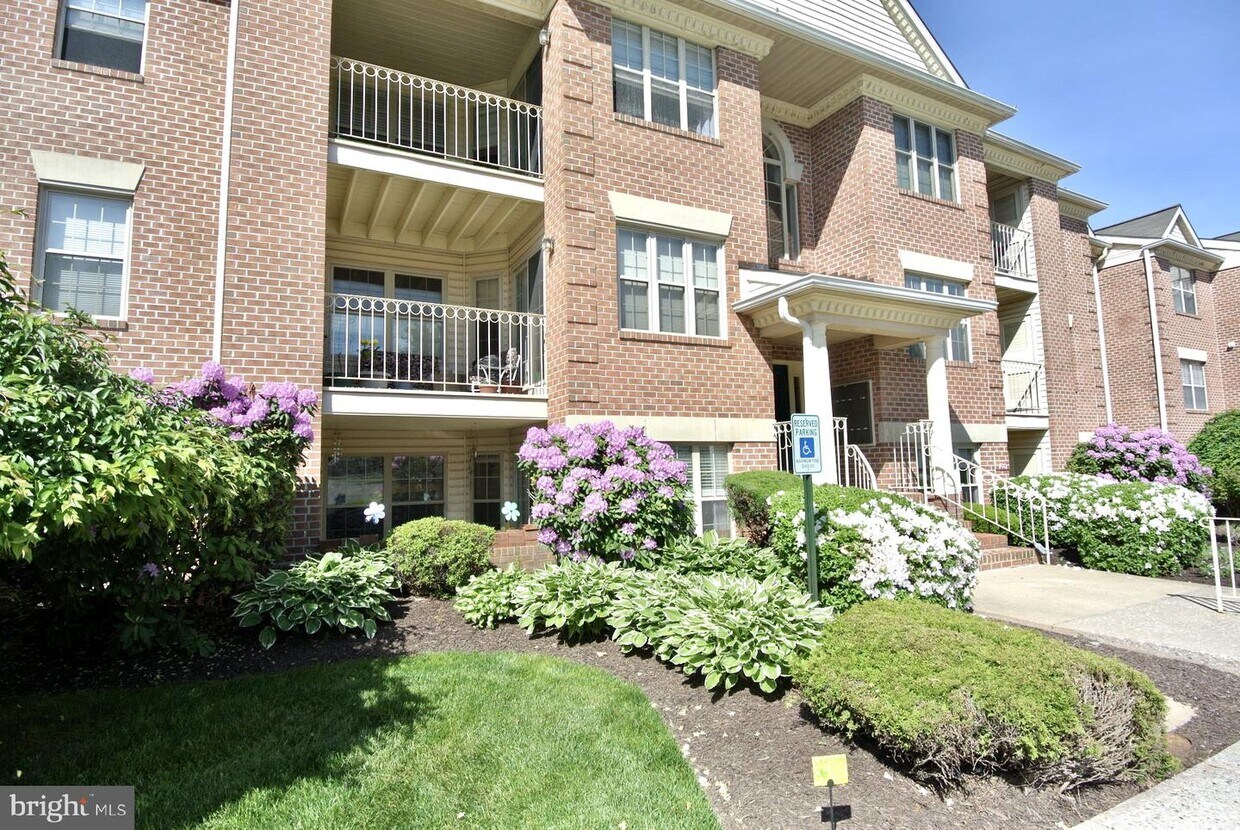 1714 Landmark Dr Unit 3A, Forest Hill, MD 21050 Room for Rent in