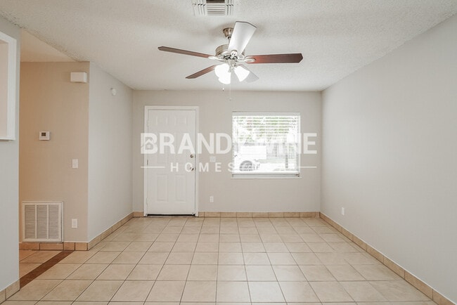 Building Photo - 1801 17th St
