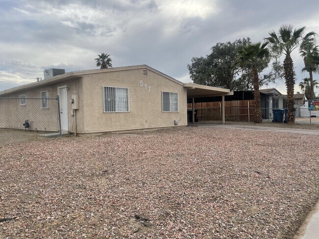 Foto del edificio - 517 Duchess Ave