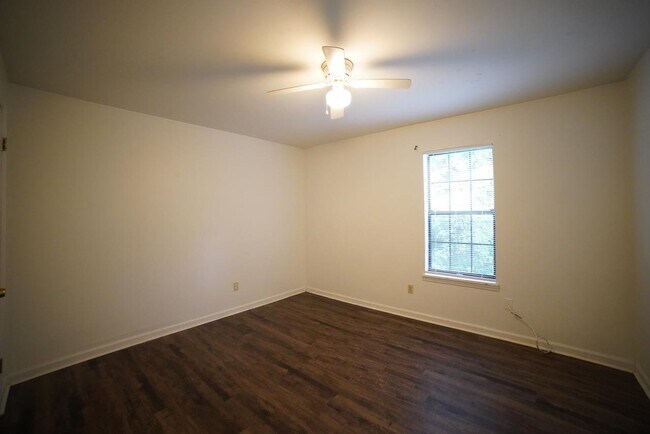 Foto del edificio - 2555 Chateau Ln